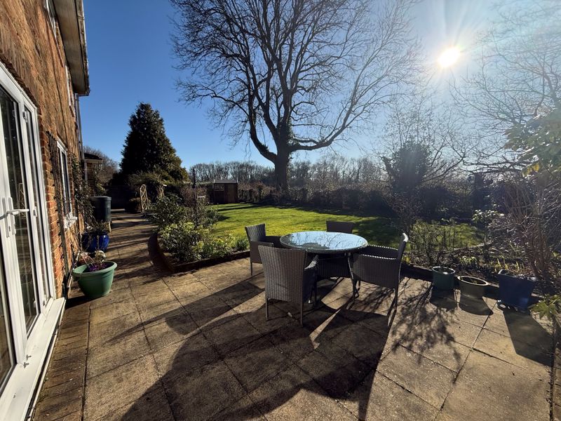 Frobisher Close